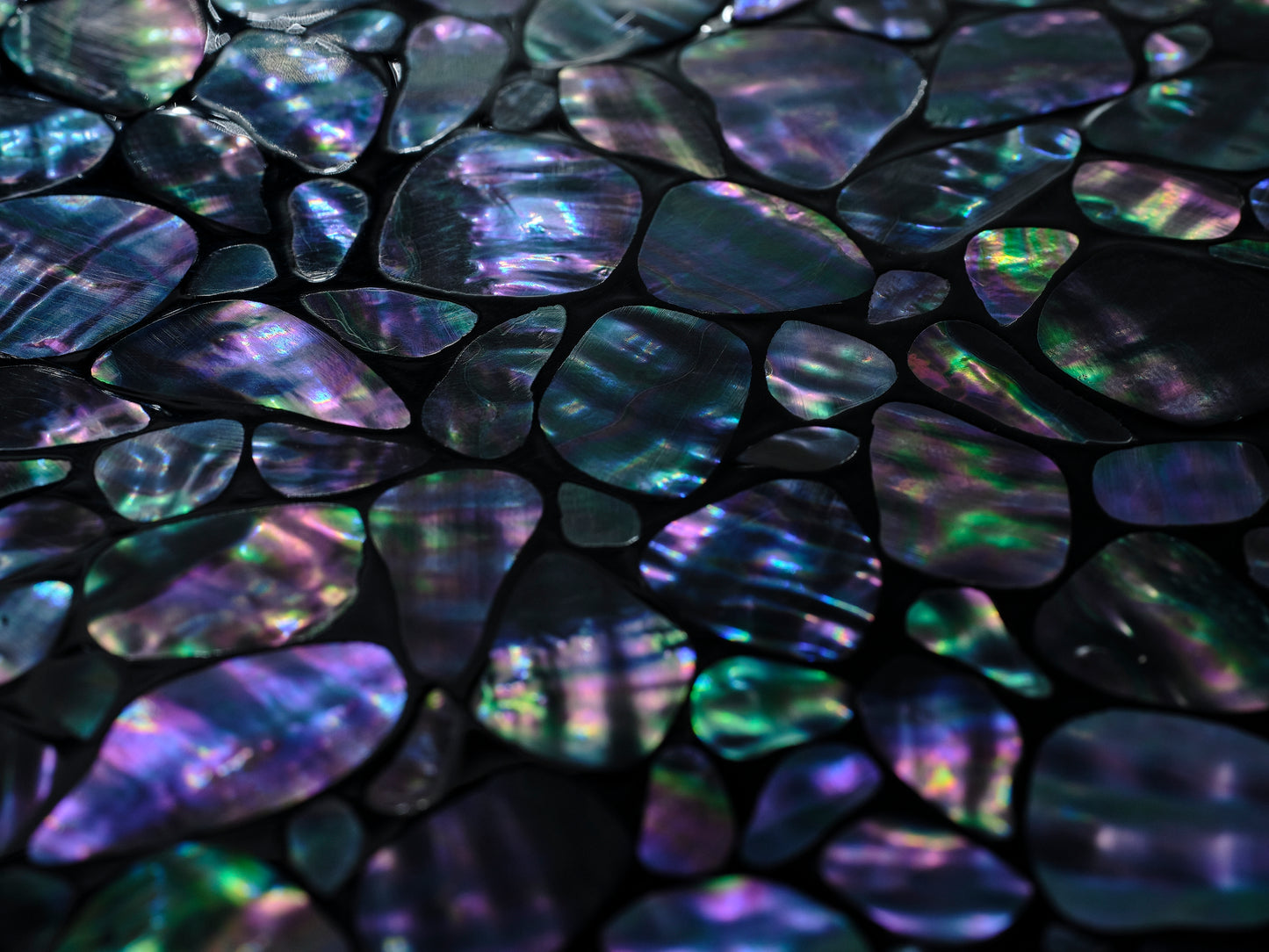 Arare-koboshi (mother-of-pearl)